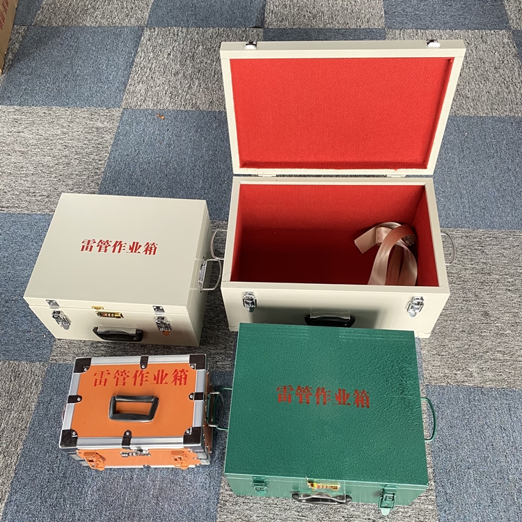 郴州爆破工程作业箱如何选择？玻璃钢与传统材质的全面对比